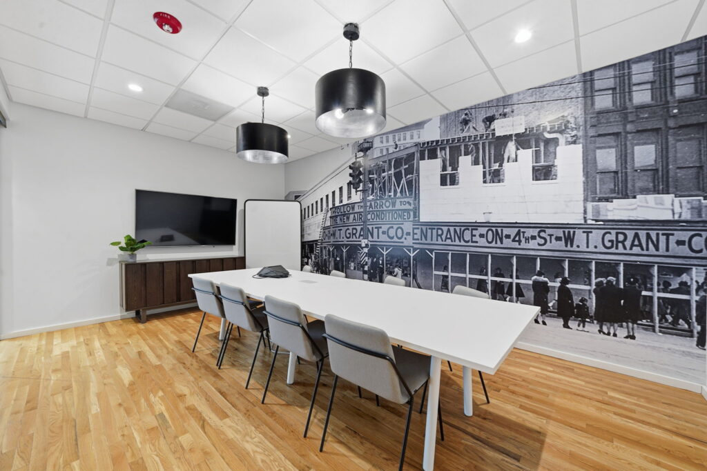 8p-Meeting-Room-Grant